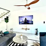 Vanille Cap D Agde Luxe Piscine Chauffee 5 Etoiles